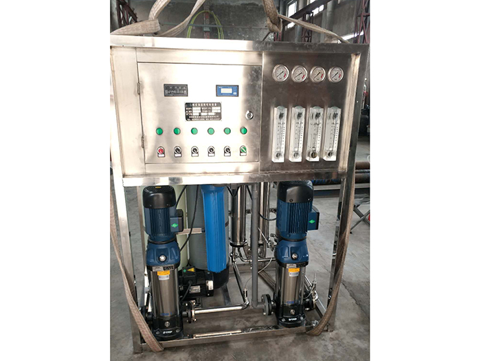 0.3噸雙級(jí)純水設(shè)備交貨案例