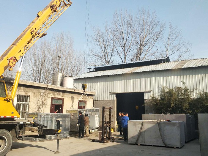 純水機(jī)組裝車(chē)